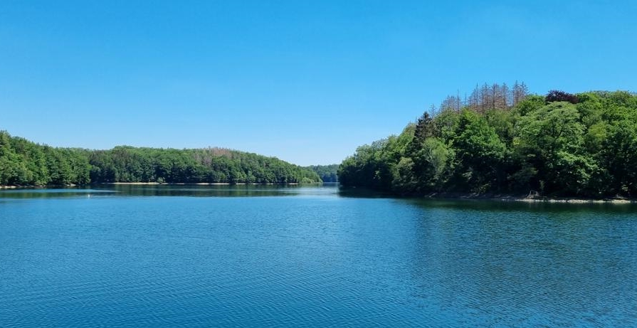 Von der Furt durch die Wupper zu bergischen Fjorden
