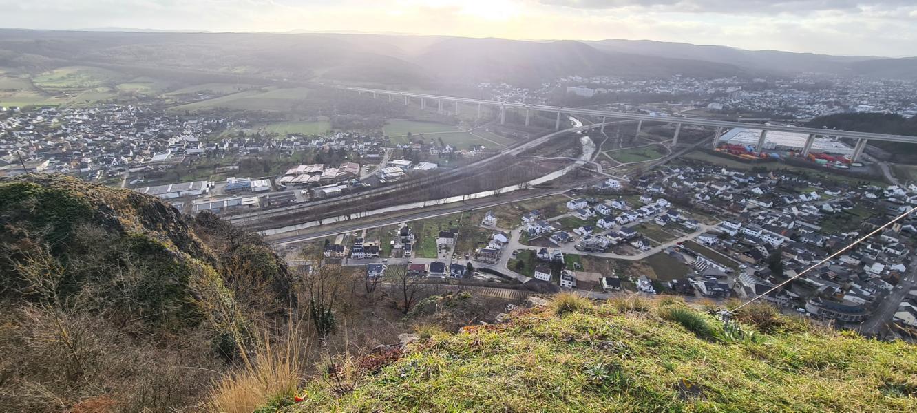 Von Remagen über die Ahrberge zur Landskron und nach Neuenahr